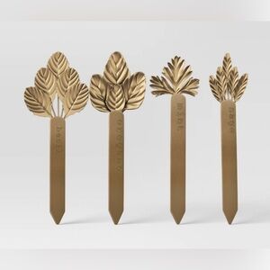 New in box 4 piece herb marker set gold metal smith & hawken